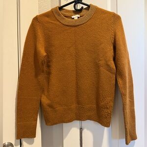 GAP Women's Amber Crew Neck Sweater
